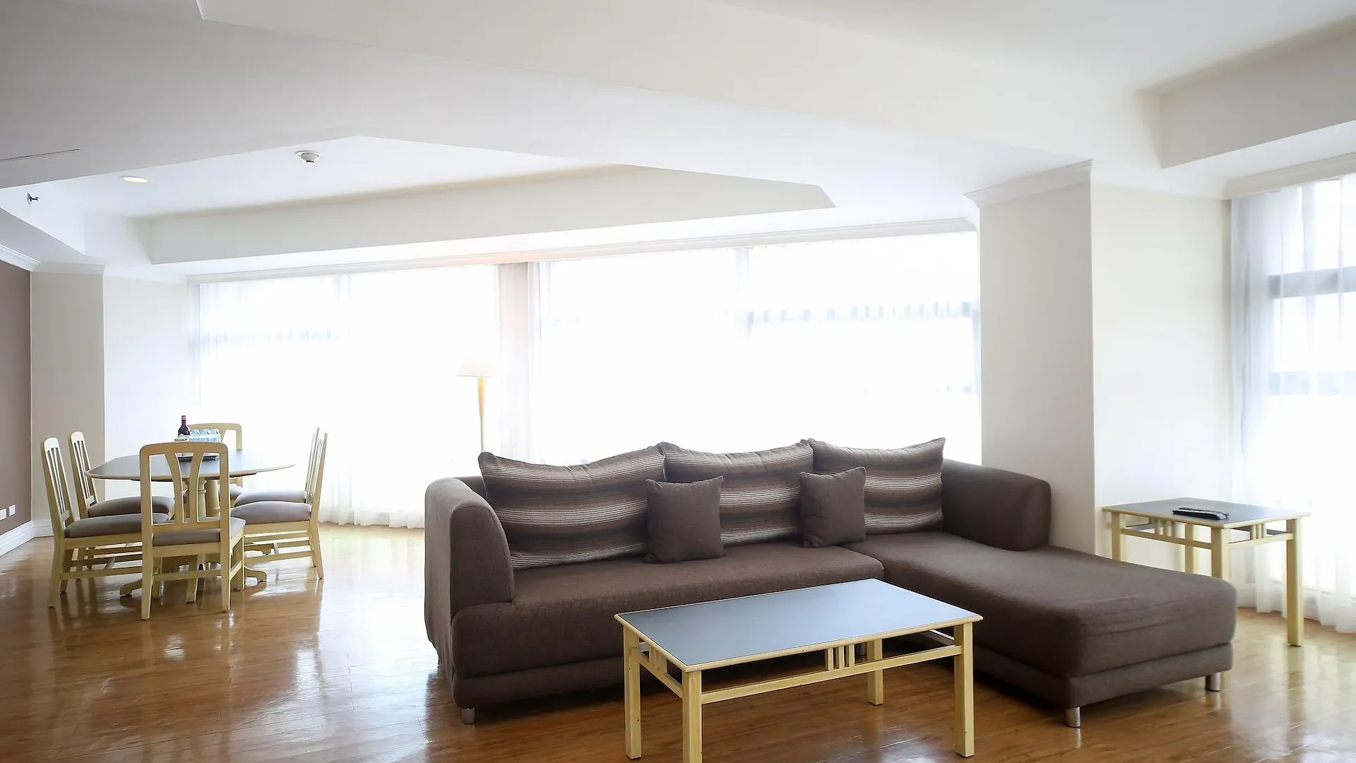 Infinity Tower Suites Makati City