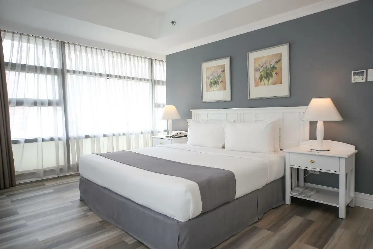 Infinity Tower Suites Makati City Hotel